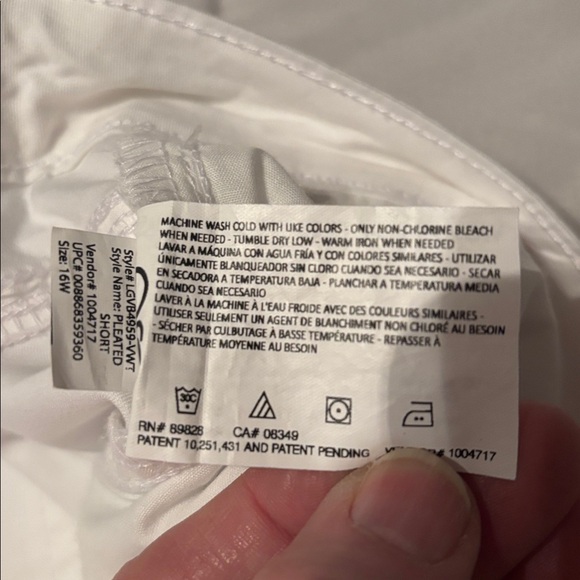 Gloria Vanderbilt High Waist White Shorts - Picture 5 of 7